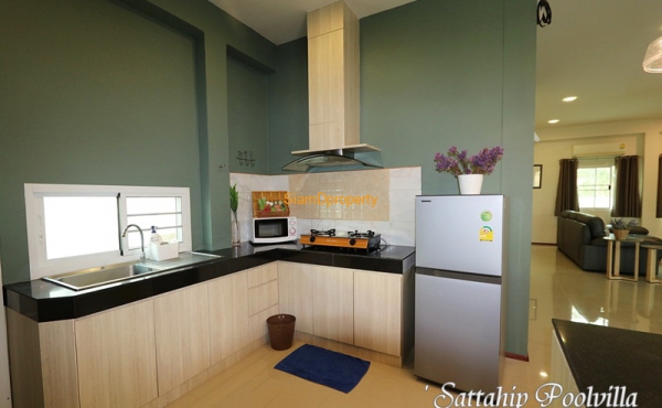 sattahip-pollvilla-10-001-1